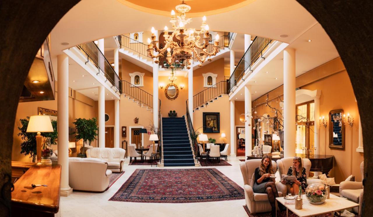 Hotel Stenitzer Bad Gleichenberg Buitenkant foto